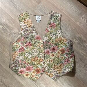 NWOT Floral Patterned Tapestry Vest - Multicolor Made in USA